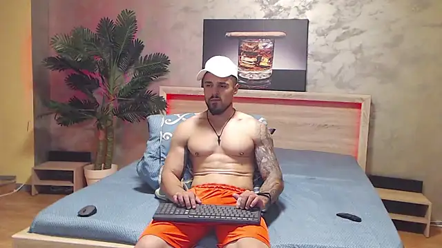 Онлайн чат XXX Tiberius_hunk