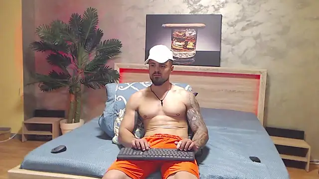 Tiberius_hunk Chat XXX in diretta