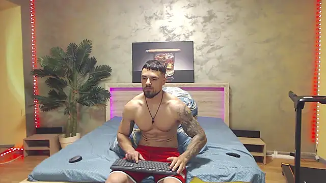 Tiberius_hunk Pertunjukan Webcam