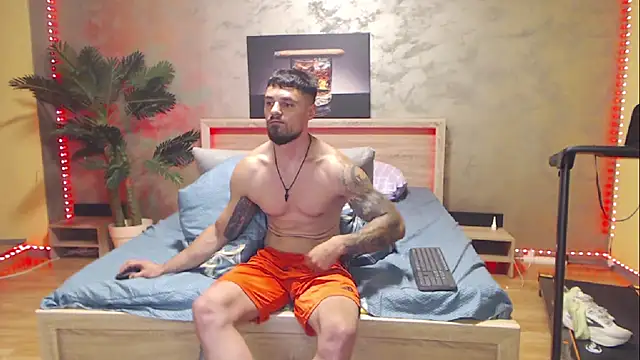 Tiberius_hunk Adlı Modelin Web Kamerası Şovu
