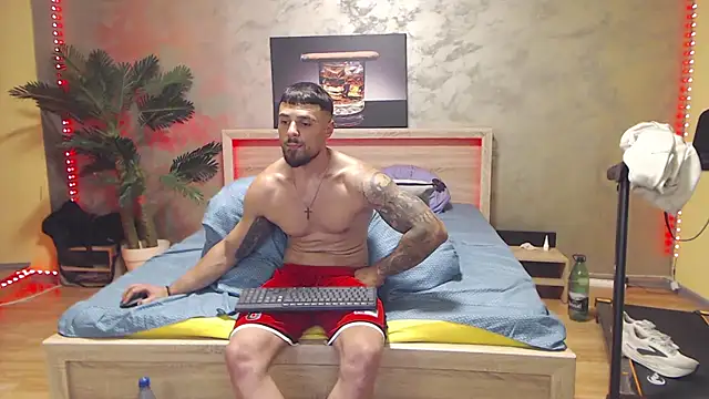 Tiberius_hunk Pertunjukan Webcam