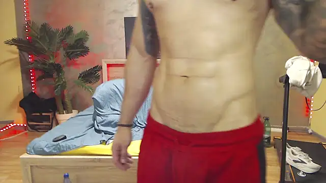Tiberius_hunk Pertunjukan Webcam