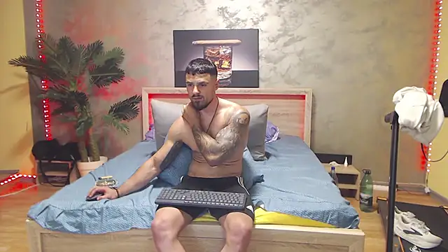 Tiberius_hunk Webcamshow