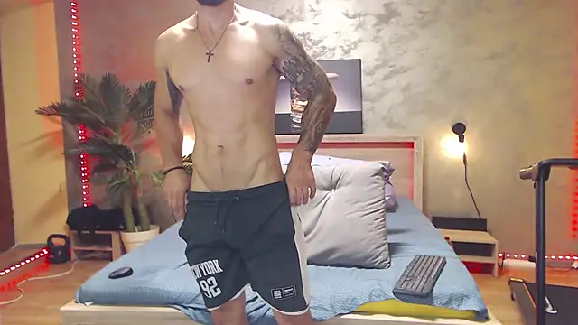 Tiberius_hunk Show in webcam