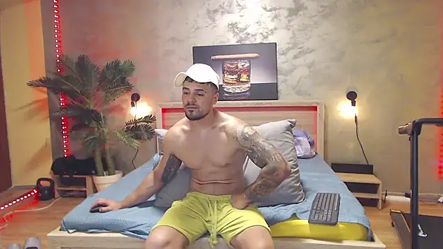 Tiberius_hunk: вебкам-шоу