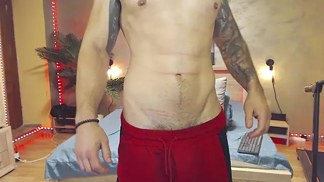 Pokazy przed kamerką – Tiberius_hunk
