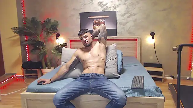 Tiberius_hunk webkamerás műsora