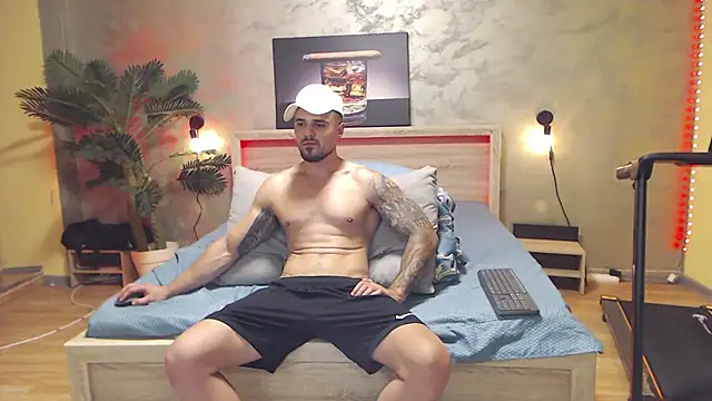 Tiberius_hunk: вебкам-шоу