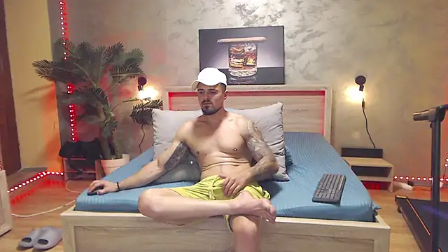 Tiberius_hunk Webcam-Show