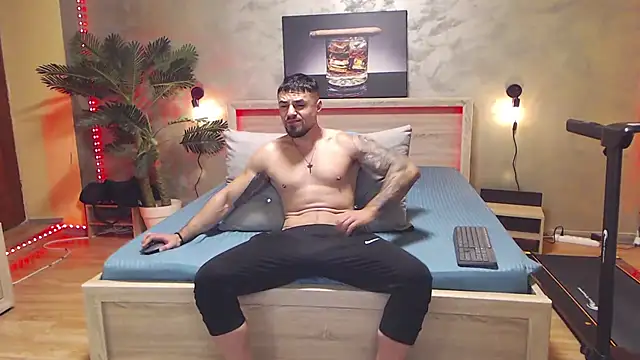Вебкам-шоу Tiberius_hunk