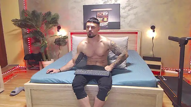 Tiberius_hunk Show in webcam
