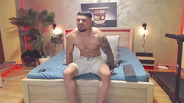 Tiberius_hunkのウェブカメラショー