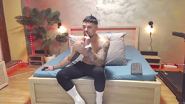 Tiberius_hunk – webcam-show