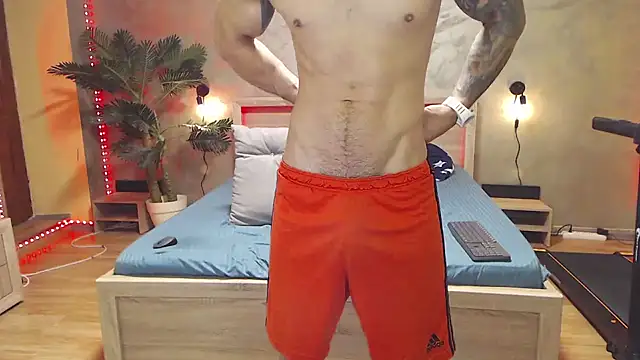 Tiberius_hunk's Webcam Show