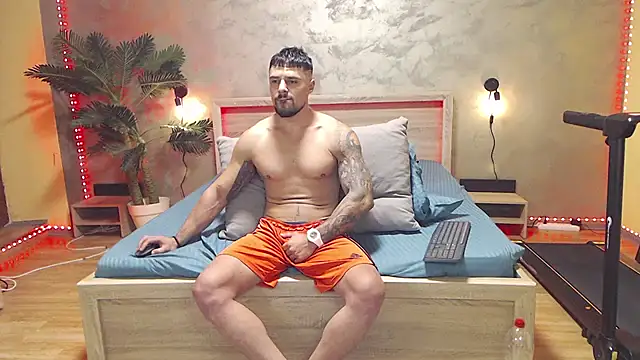 Tiberius_hunk webkamerás műsora