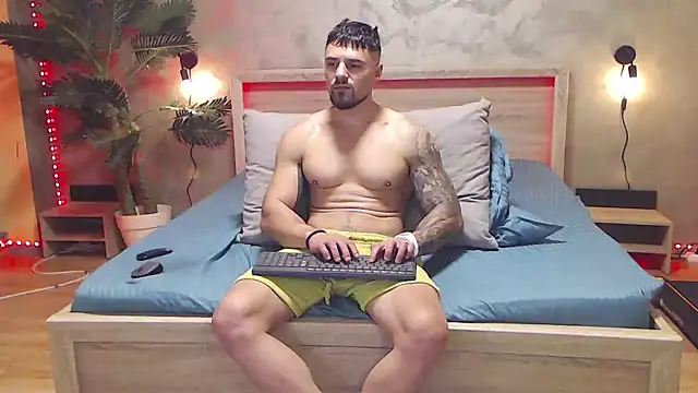 Tiberius_hunkn Webbikameraesitys