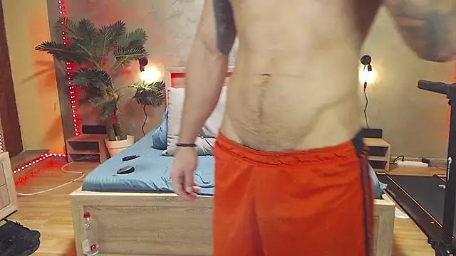 Tiberius_hunk Webcam show