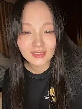 MinaKubo Chat XXX live