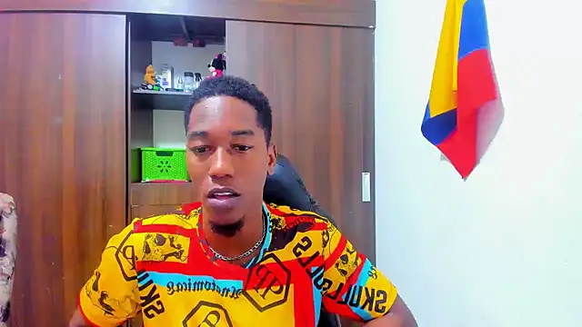 XXX chat uživo modela Dreamastercum_