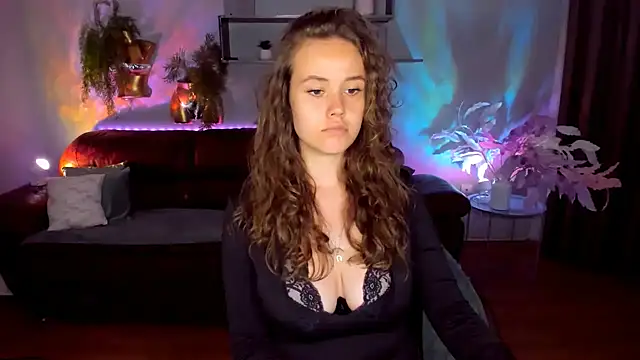BeatriceShine's Live XXX Chat