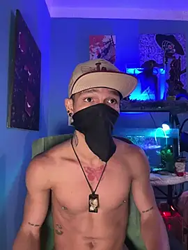 Show modela CRAZY-BOY99 na web-kameri