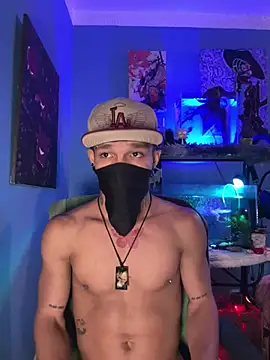 CRAZY-BOY99 webkamerás műsora
