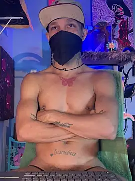 CRAZY-BOY99 Show Webcam
