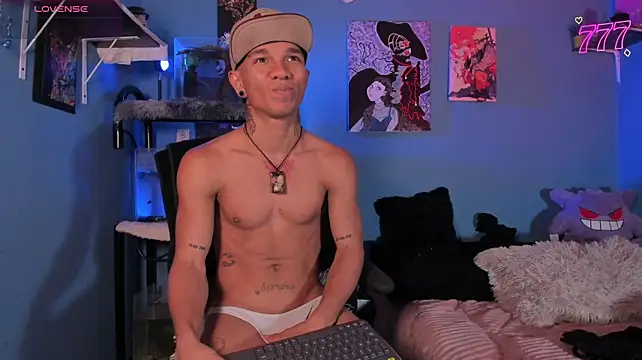 CRAZY-BOY99 Webcam Show