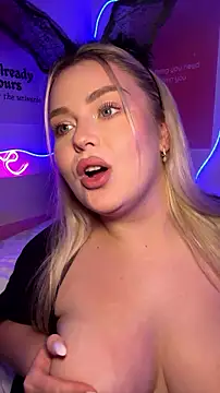 April_Vancee Webcam-Show