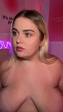 April_Vancee webcam show