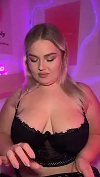 April_Vancee Webcam-Show