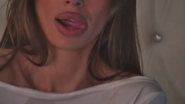 Amanda_River XXX чат на живо