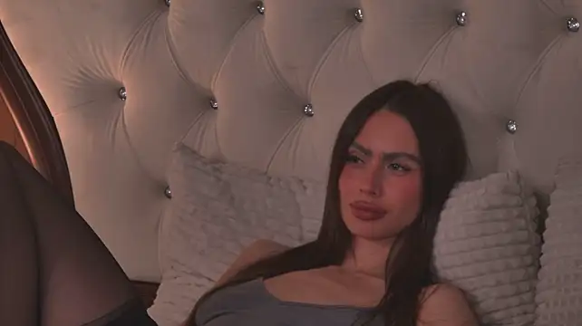 Amanda_River  のライブXXXチャット