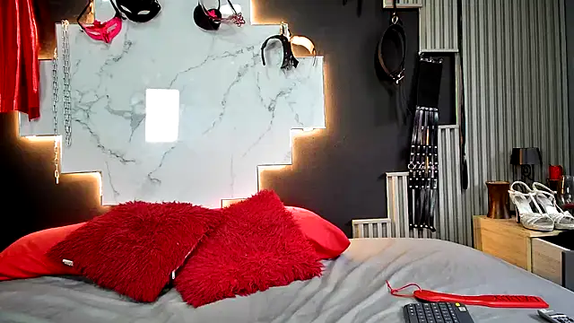 Sarah917's Webcam Show