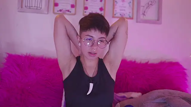 tommy_blue XXX чат на живо