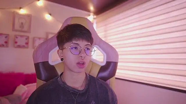 tommy_blue – Naživo XXX chat