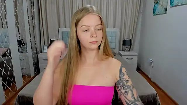 SirenaDoll – Live XXX-chat