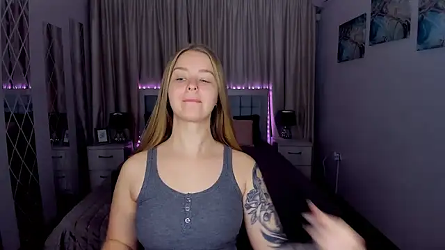 Chat XXX ao vivo de SirenaDoll