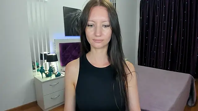 NikaHoney's Live XXX Chat
