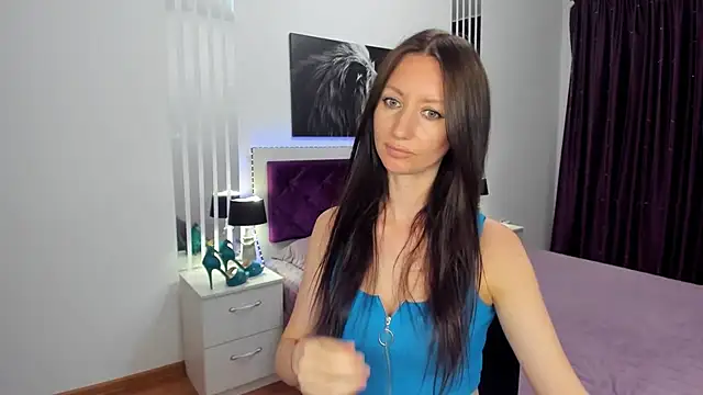 Chat XXX en directo de NikaHoney