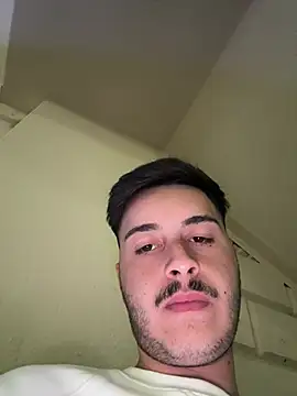 ategurl192 Show Webcam