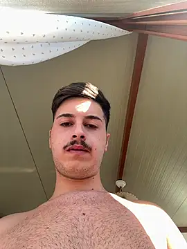 ategurl192 webkamerás műsora