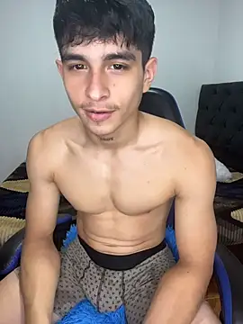 nic_2005 webcam show