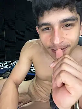 nic_2005 Webcam show