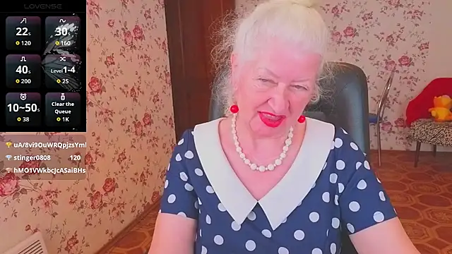 غرفة دردشة Maya_Mayflower المباشرة