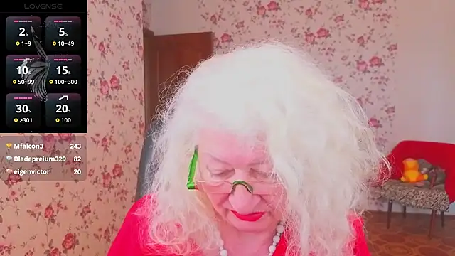 Maya_Mayflower Show Webcam