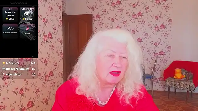 Maya_Mayflower's Webcam Show