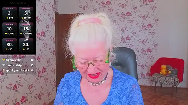 Maya_Mayflower's Live XXX Chat