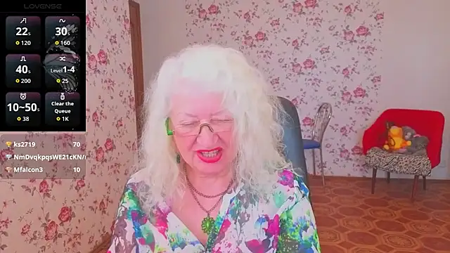 Maya_Mayflower's Live XXX Chat