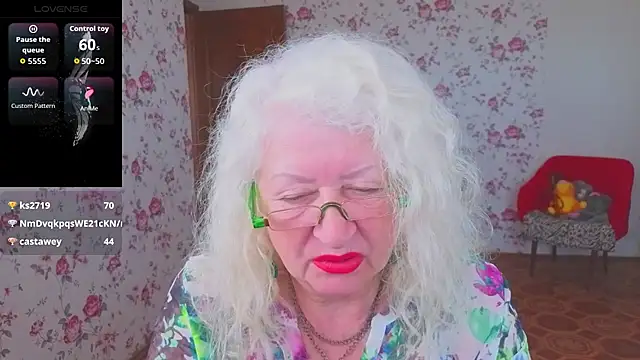 Maya_Mayflower's Live XXX Chat